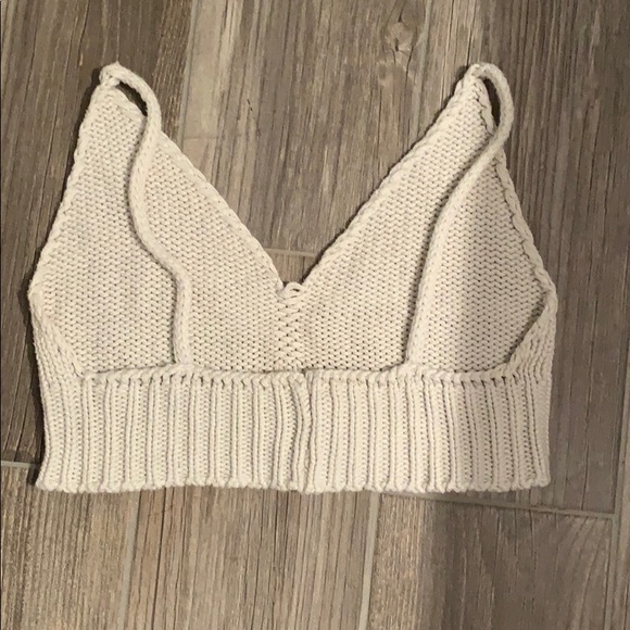 Knitted Crop Top - Picture 3 of 3